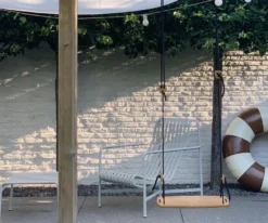 Hay Palissade Voetenbank Iron Red -Hay Verkoopwinkel x886x886 flinders binnenkijker sv 7.jpg.pagespeed.ic .qE3i sHjbt