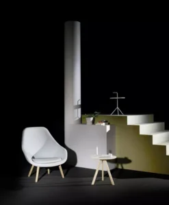 Hay About A Lounge High AAL91 Fauteuil Divina Mel 971, Polished -Hay Verkoopwinkel x886x886 hay aal92 loungechair sfeer2.jpg.pagespeed.ic .BVYYg3aBxG