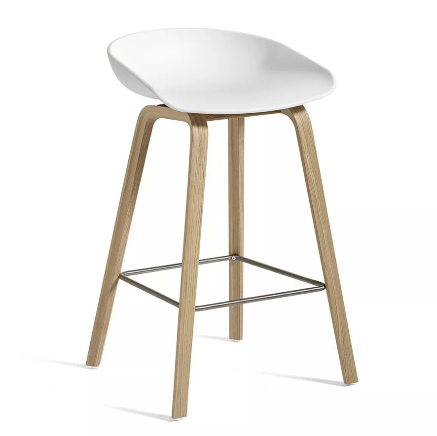 Hay AAS32 Barkruk 65cm Gelakt Eiken Onderstel Khaki 2 Hay AAS32 Barkruk 65cm Gelakt Eiken Onderstel Khaki - Afbeelding 2