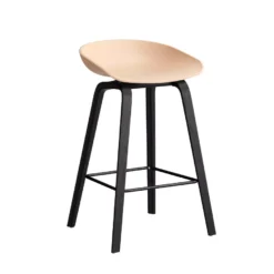 Hay AAS32 Barkruk 65cm Zwart Gelakt Eiken Onderstel Pale Peach