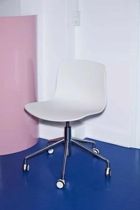 Hay AAC14 Bureaustoel Aluminium Onderstel Pastel Green 2 Hay AAC14 Bureaustoel Aluminium Onderstel Pastel Green - Afbeelding 2