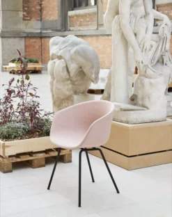 Hay About A Chair AAC27, Zwart Onderstel, Sierra SI1001 -Hay Verkoopwinkel x886x886 hay about a chair aac27 gestoffeerde stoel6.jpg.pagespeed.ic .ZOBGUeEpCH