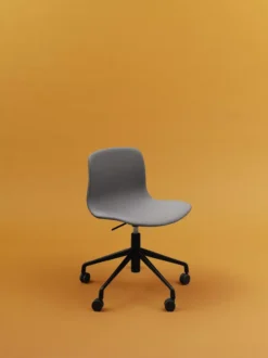 Hay About A Chair AAC51 Bureaustoel, Onderstel Zwart, Steelcut Trio 153 -Hay Verkoopwinkel x886x886 hay about a chair aac51 bureaustoel.jpg.pagespeed.ic .QBufzP2hHy