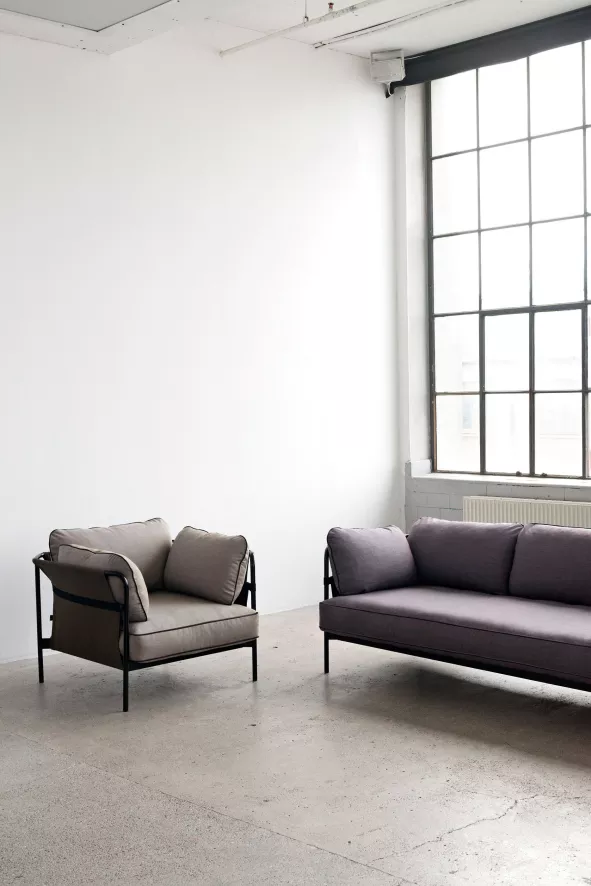 Hay Tweedekansje - Can Sofa 3-zits Gepoedercoat Staal, Canvas Zwart Surface 120 12 Hay Tweedekansje - Can Sofa 3-zits Gepoedercoat Staal, Canvas Zwart Surface 120 - Afbeelding 12