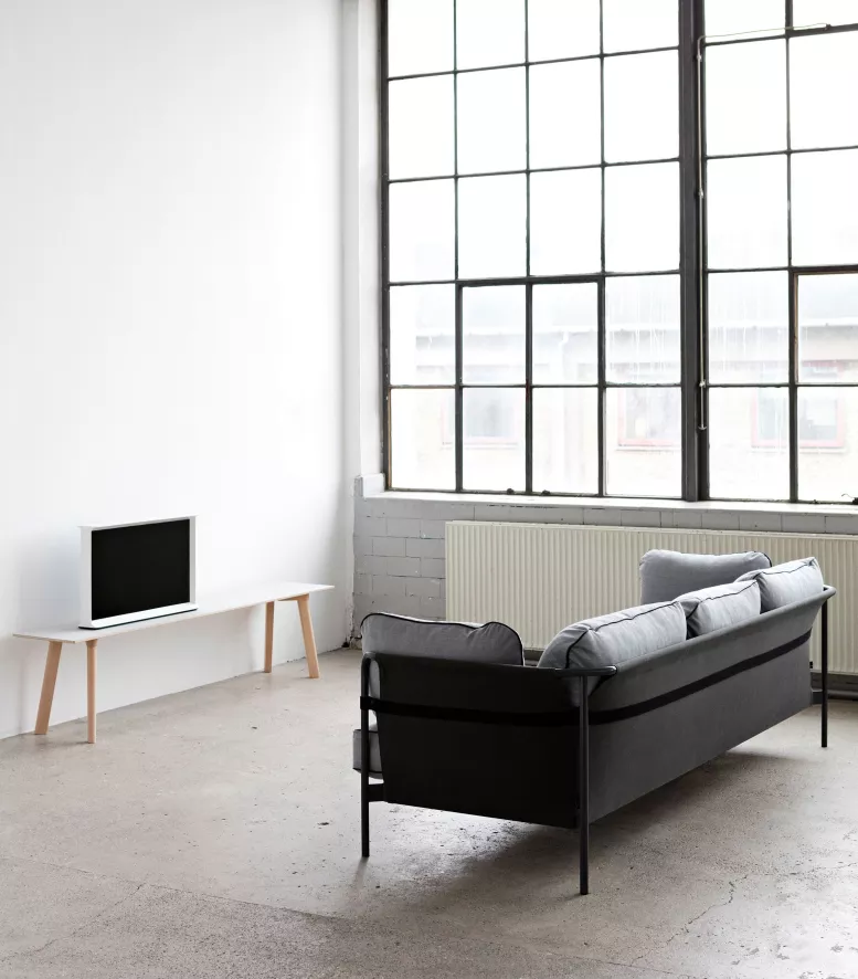 Hay Can Bank 2-zits Frame Zwart, Roden 04 8 Hay Can Bank 2-zits Frame Zwart, Roden 04 - Afbeelding 8