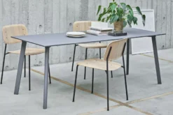 Hay CPH Deux 210 Bureau 140x75 Met Gelakt Eiken Onderstel Parelwit -Hay Verkoopwinkel x886x886 hay cph deux 210 tafel 200x75 met mat gelakt eiken onderstel6.jpg.pagespeed.ic .wjjhyQR5ha 1