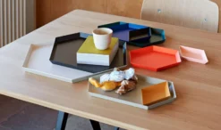 Hay Kaleido Dienblad X-large Dark Blue -Hay Verkoopwinkel x886x886 hay kaleido dienblad x large1.jpg.pagespeed.ic .IJH0wPOncV