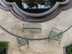 Hay Palissade Eetbank 120 Antraciet -Hay Verkoopwinkel x886x886 hay palissade tuinbank sfeer 2.jpg.pagespeed.ic .YsSK0N83YE 1