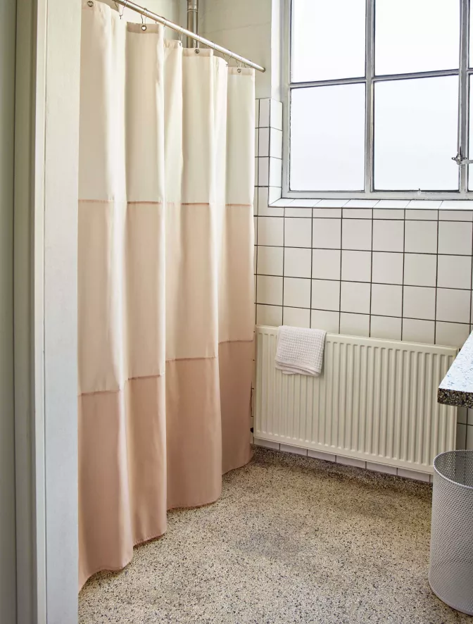 Hay Perforated Bin Prullenbak M Petrol Blauw 3 Hay Perforated Bin Prullenbak M Petrol Blauw - Afbeelding 3