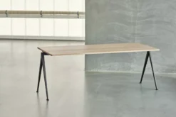 Hay Pyramid 01 Bureau 140x75 Mat Gelakt,zwart Onderstel -Hay Verkoopwinkel x886x886 hay pyramid 01 tafel 200x751.jpg.pagespeed.ic .A2PnyFEW1A