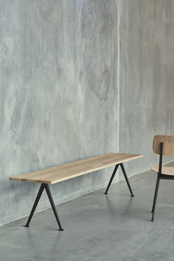 Hay Pyramid 11 Eetbank 140 Gerookt Eiken,zwart Onderstel 7 Hay Pyramid 11 Eetbank 140 Gerookt Eiken,zwart Onderstel - Afbeelding 7