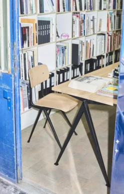 Hay Pyramid 01 Bureau 140x75 Mat Gelakt,zwart Onderstel -Hay Verkoopwinkel x886x886 hay result stoel11.jpg.pagespeed.ic .hgPbr9yE g