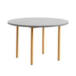 Hay Two-Colour Tafel 105 Licht Grijs, Oker Onderstel